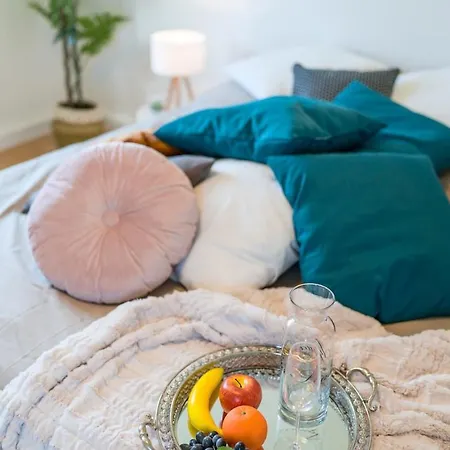 شقة Og1 L 70m2 Grosse 2-zimmer Naehe Salzburg *