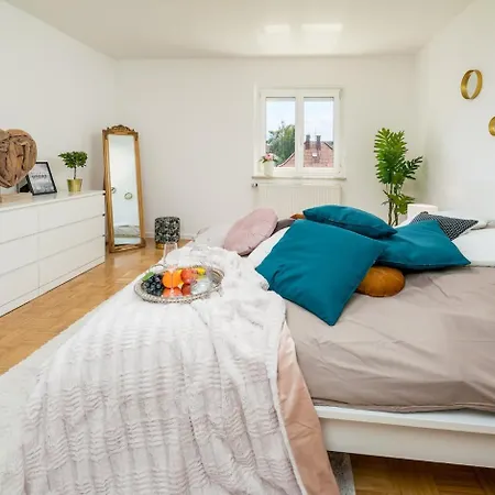 Og1 L 70m2 Grosse 2-zimmer Naehe Salzburg * Freilassing
